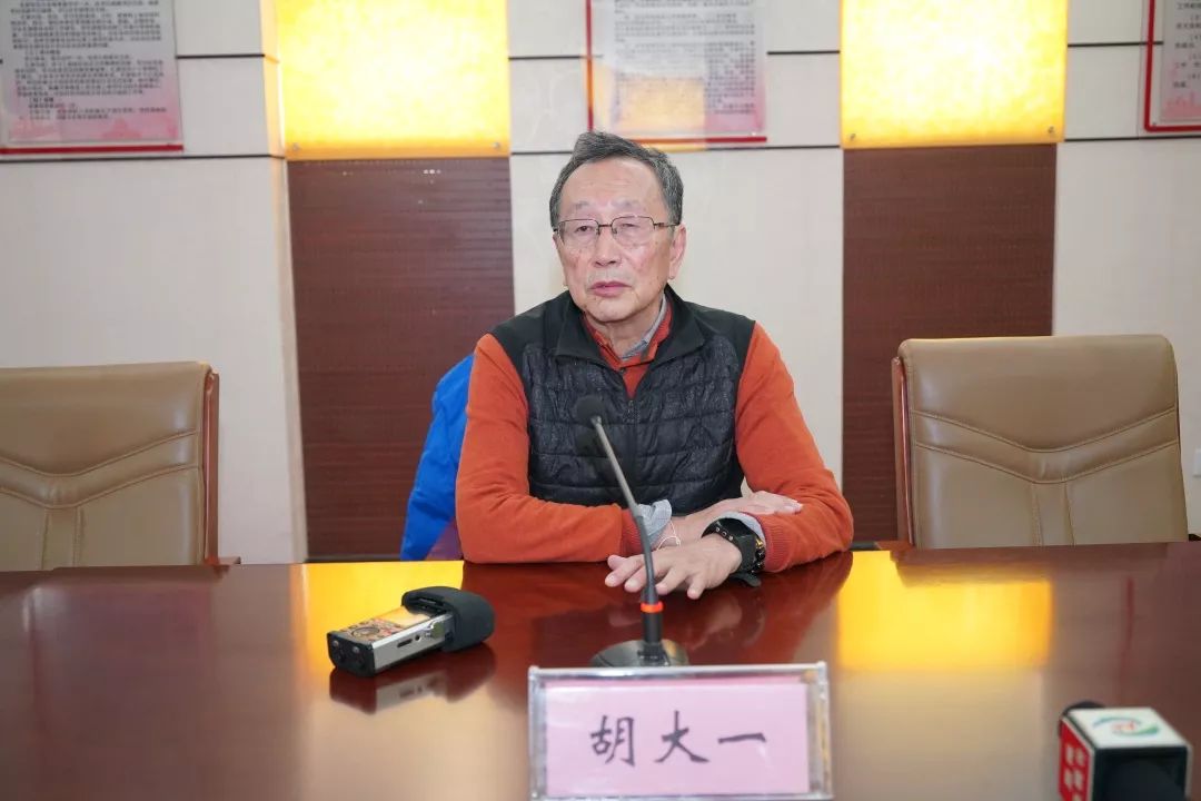 胡大一接受了河南多家媒体采访,采访中他提到,建议将"长城国际心脏