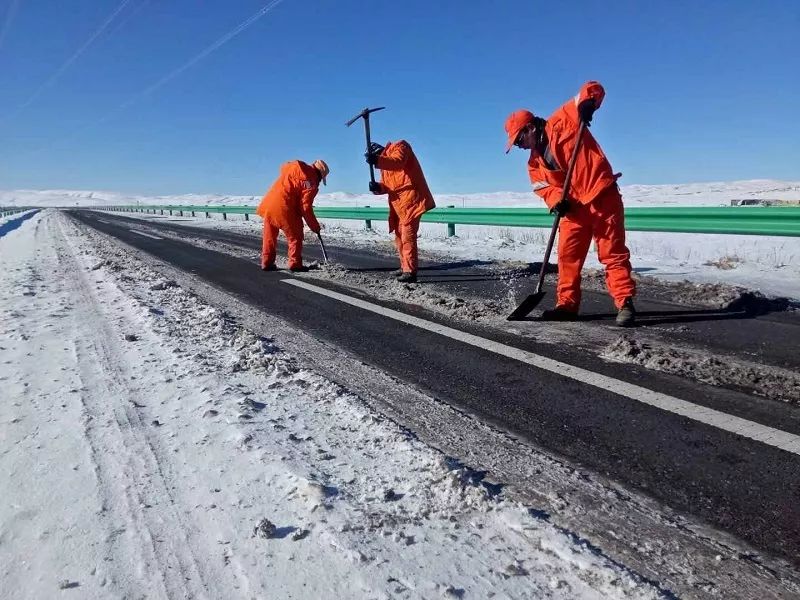 天寒地冻的,公路人到底怕不怕冷?