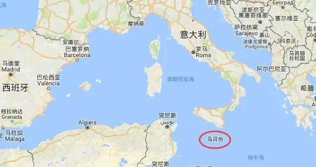 在1:33000000的世界地图上找一找,只能在海面上看到马耳他三个字