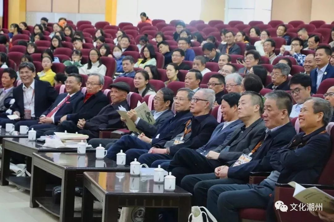 国际人口会议_中国人口福利基金会理事会换届会议在京召开