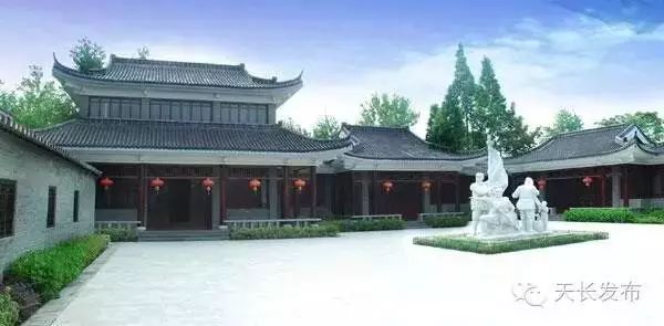 龙岗现为中国历史文化名村,中国传统村落,全国红色旅游经典景区,全国