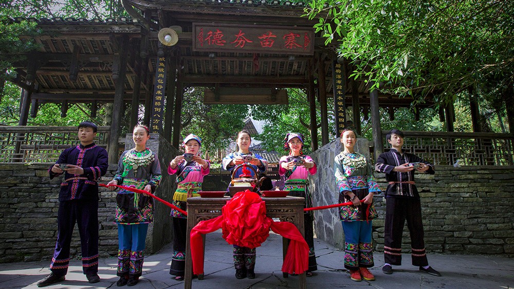 春节过年旅游去哪玩?来湘西体验地道年味,湘西旅游攻略