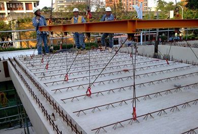 在预制混凝土装配整体式建筑中,预制叠合kt楼板也是最普通的预制构件