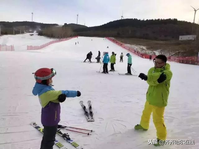 滑雪场招聘_北京西山滑雪场招工啦 职 等你来