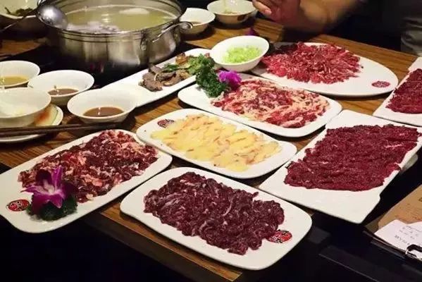 火锅牛肉麻辣腌制重庆做法_火锅麻辣牛肉腌制又滑又嫩方法_重庆火锅麻辣牛肉腌制