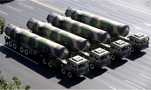 面对数千核弹，美国也会被吓的不轻，俄声称：你敢动手就全打出去