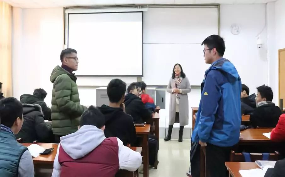 不一样的思修课系列报道00后河海学子这样学思政不一样的思修课不一样