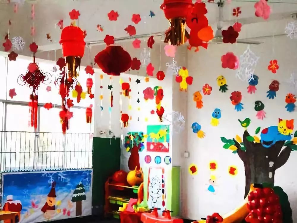 【元旦吊饰】5分钟学会30个幼儿园新年吊饰创意,实用又美观!