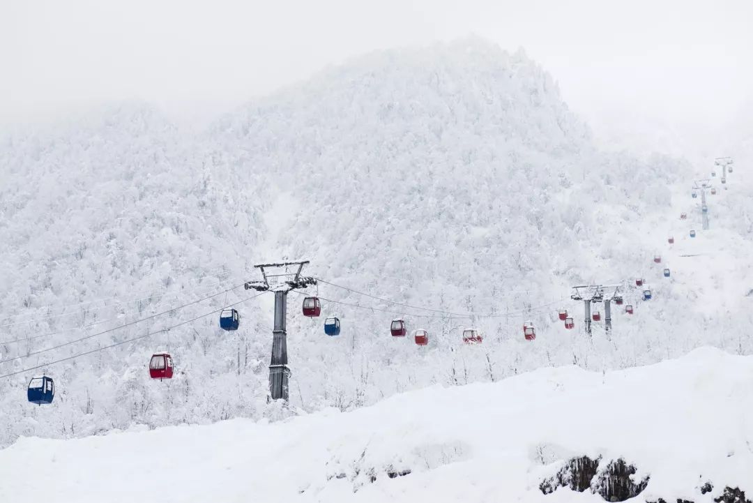 西岭雪山