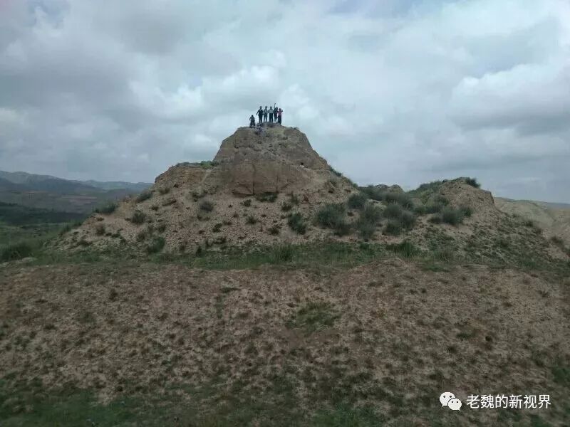 探幽哈思山