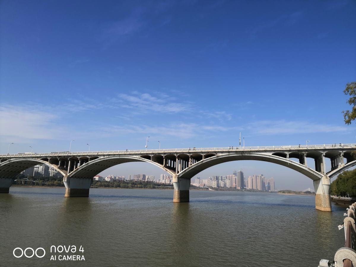 华为nova4评测:4800万三摄,超广角带来双倍视