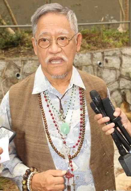 “五福星”吳耀漢79歲生日宴很冷清，不見昔日兄弟洪金寶曾志偉