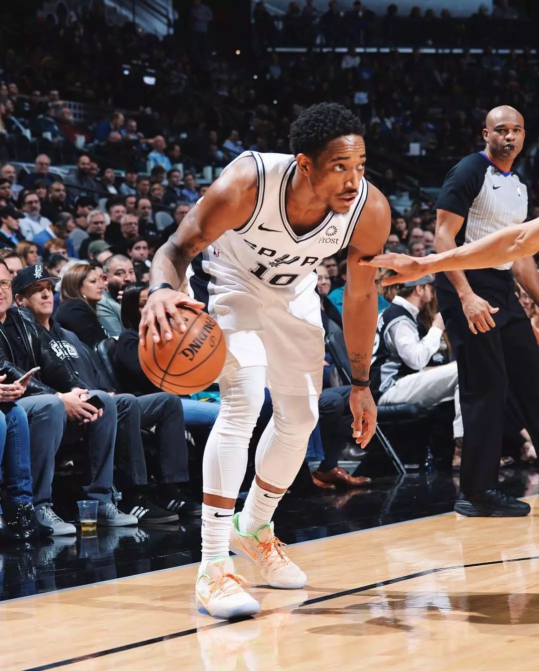 demar derozan (德玛尔·德罗赞)