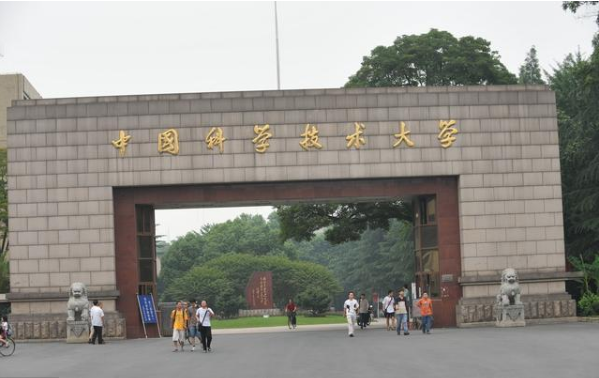 大学“本科出国率”排行，清华排名惨淡，这些大学值得称