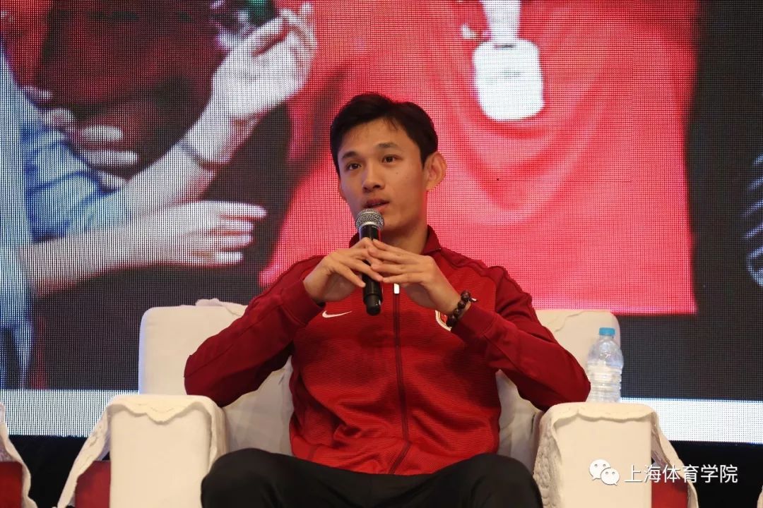 徐根宝做客上体 讲述新时代中国足球人的探索与前行
