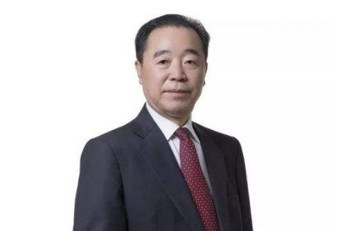 铁塔公司董事长_埃菲尔铁塔图片