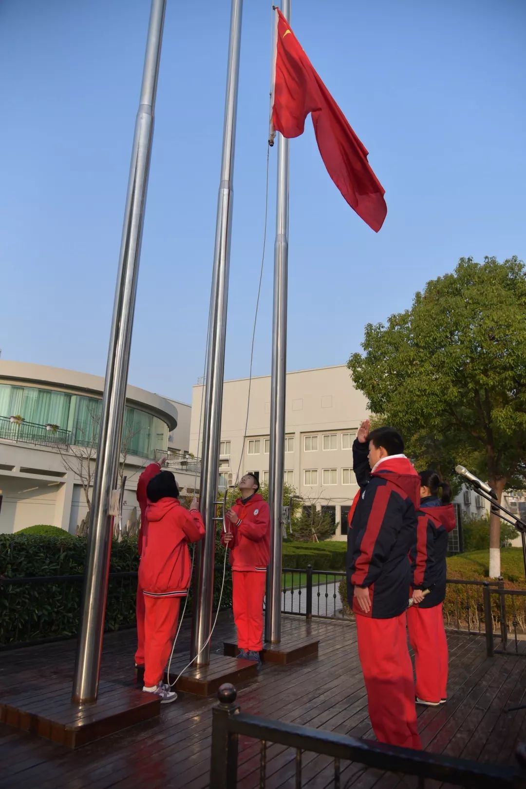 上海市建平实验中学