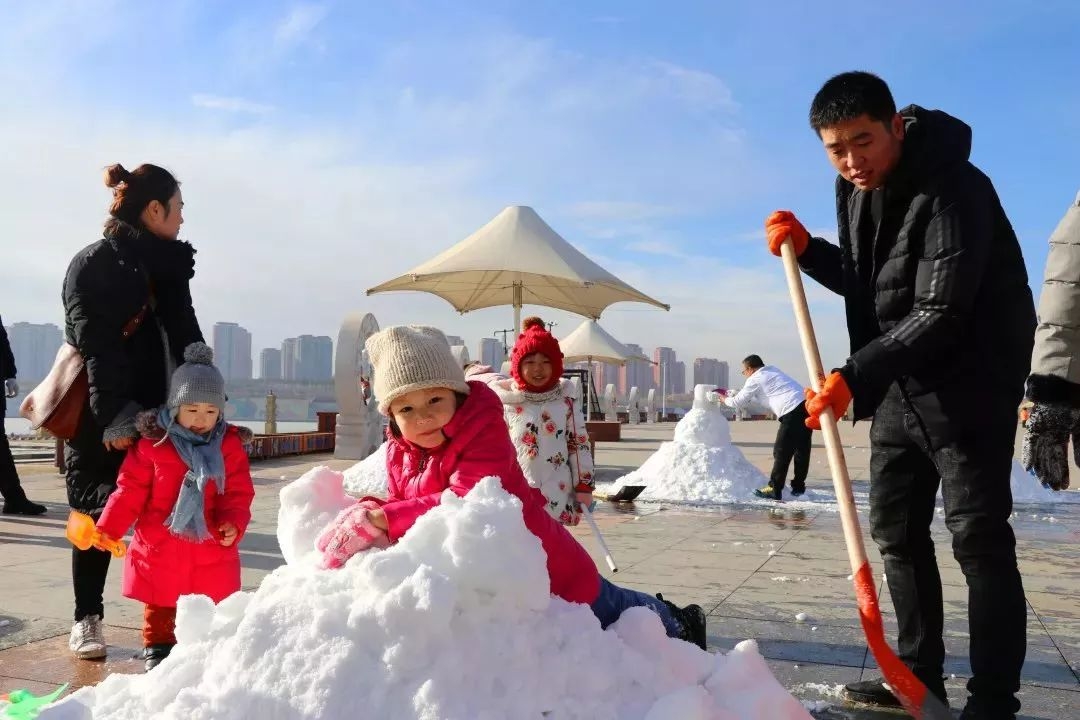 堆出你与雪人的故事 展现你的雪人家族 康巴什创意雪人征集令 第二波