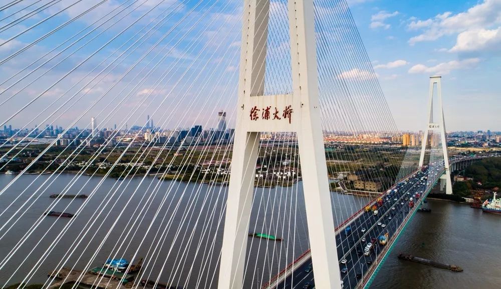 徐浦大桥,1994年开工建设,1997年建成通车