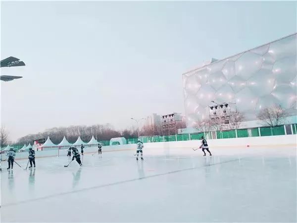 "相约2022"冰雪文化节,"冰立方"欢乐冰场等你来赴冰雪