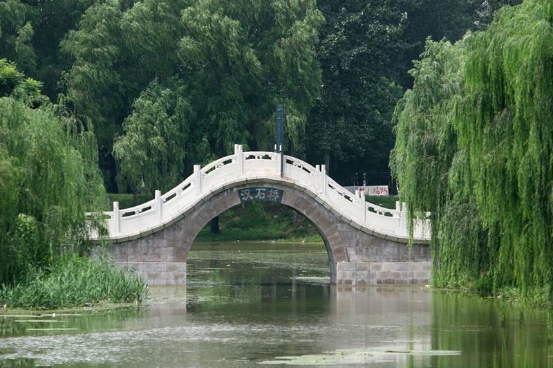 石桥在中国的历史还是很悠久的.