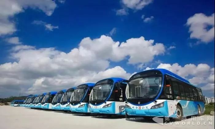 公交车排行_乌鲁木齐公交系统全国排名领先,揭秘其发达的原因