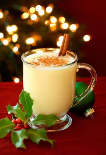 圣诞限定系列饮品蛋奶酒拿铁温暖你的冬天
