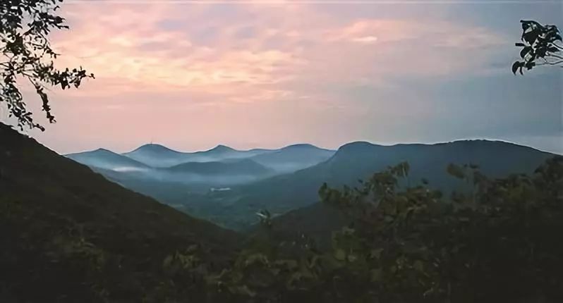 老山龙洞:攀登江北最高峰,金陵独此一洞天_南京