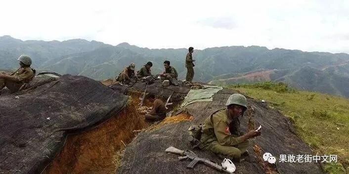 打脸缅甸国防军22日对若开武装活动区域又实施炮火打击