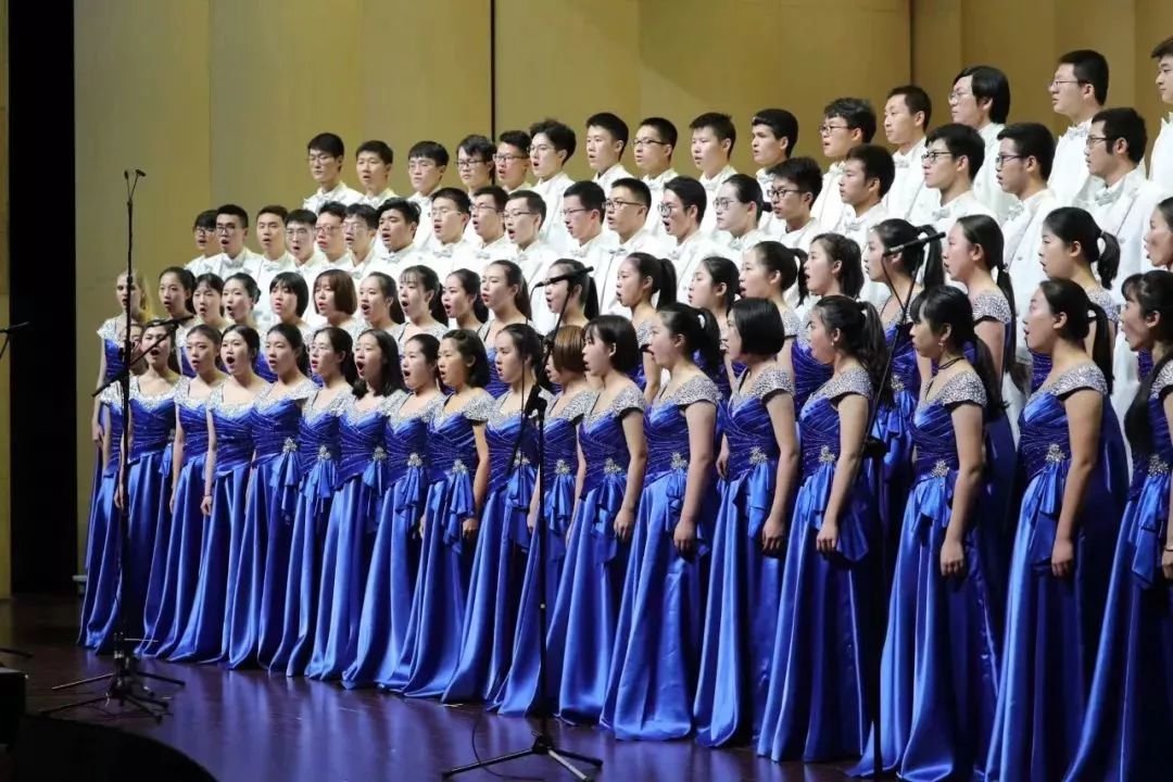 南京大学学生合唱团:《海豹摇篮曲》《南屏晚钟》