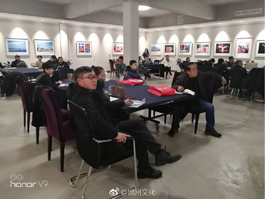 "继承传统,不忘初心"书法艺术公益讲座_武志坚