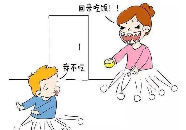 妈妈们看过来:掌握这1招,再也不要追着宝宝喂饭吃!