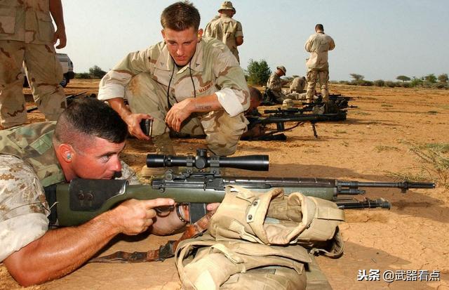 军事丨美军海军筛选出最好的m14步枪,用作精确射手步枪!