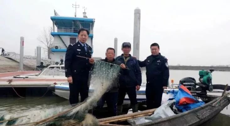 洪湖多少人口_洪湖赤卫队图片(2)