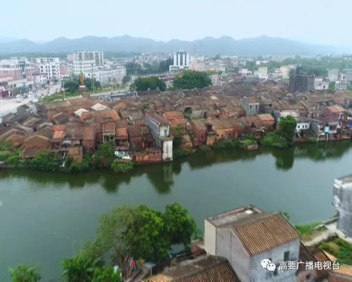 的古建筑始建于元末明初回龙镇赤水塘村"我现在就在回龙镇赤水塘社区