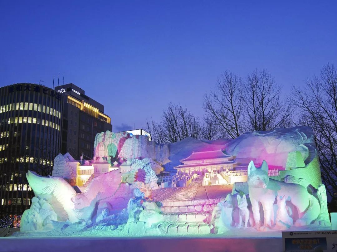 日本国内外来参加冰雪节的游客如今札幌冰雪节已经成为札幌冬季的一大