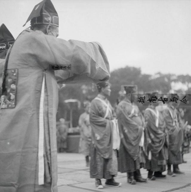 越南皇帝冬至祭天全过程：身穿华夏最高等级冕服，比满清更正统