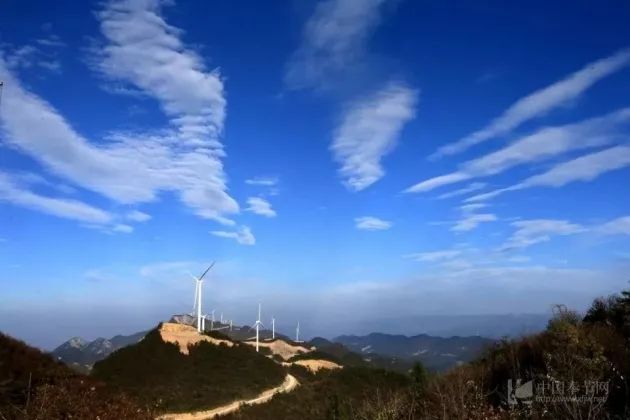 奉节：金凤山风电场项目55台风机全部并网发电