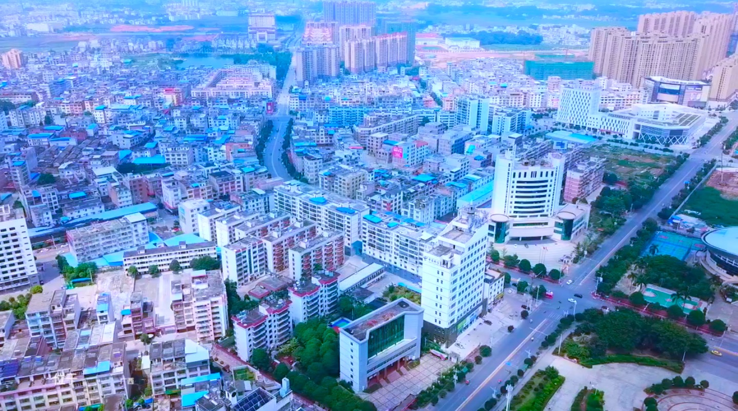 宾阳县凤凰科技文化广场北面主楼整体招租启事