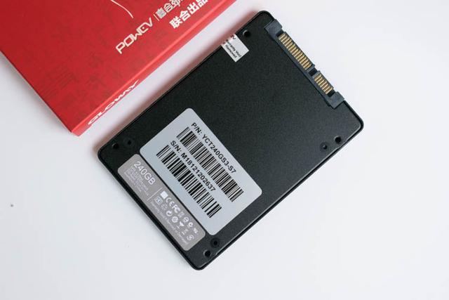 SSD價格雪崩，國產主控SSD價格性能雙挑戰國外品牌，中國紅表現 生活 第7張