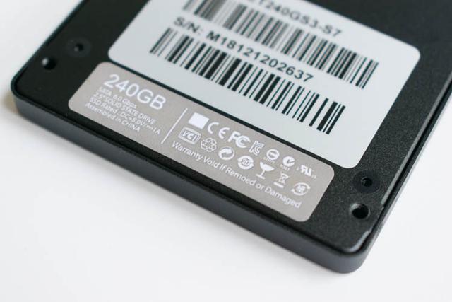 SSD價格雪崩，國產主控SSD價格性能雙挑戰國外品牌，中國紅表現 生活 第9張