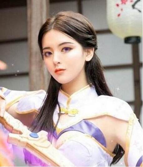 奚梦瑶杨超越同玩cosplay原来明星和超模的差距气质果然重要