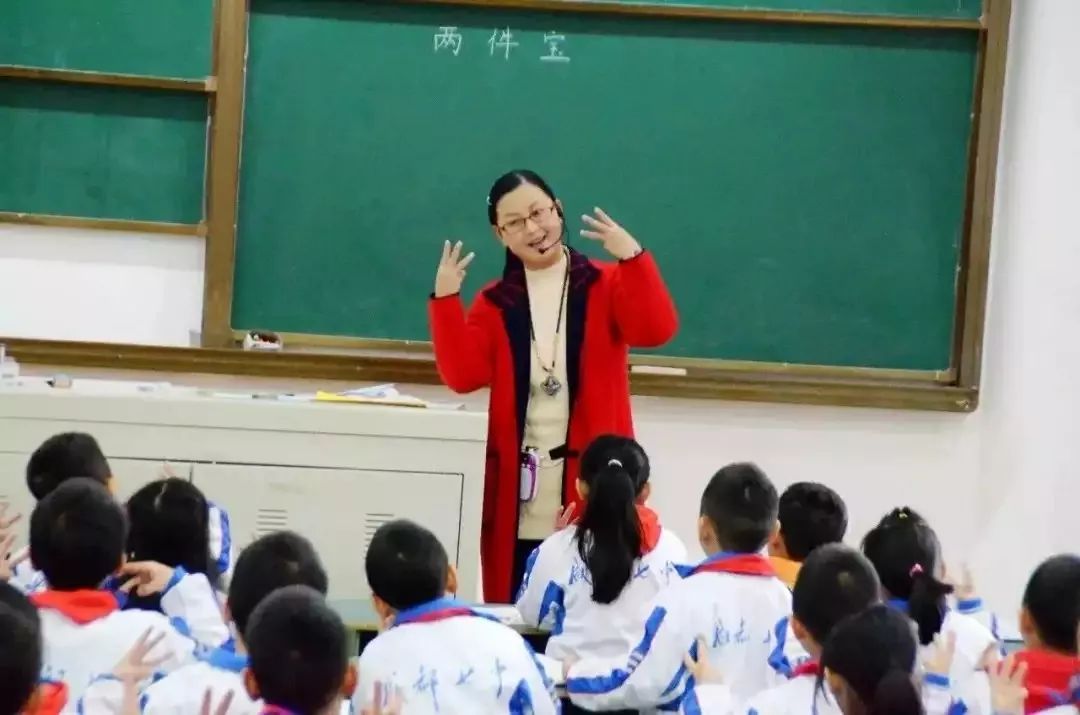 学高为师 德正为范——成都七中实验学校名优教师风采