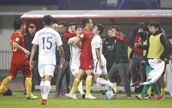 韩媒再讽中国足球：独生子女踢球没斗志！应该向韩国足球学习