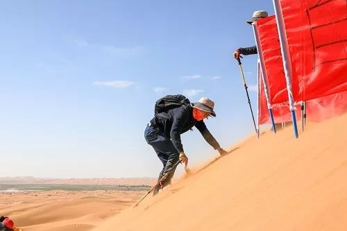 世界500强企业沙漠团建 :预测2019年必火的团