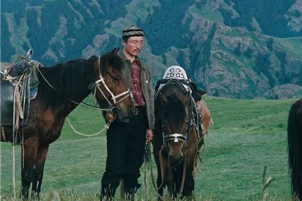 电影《远去的牧歌》历时3年进行筹备,拍摄,对哈萨克族游牧文化进行