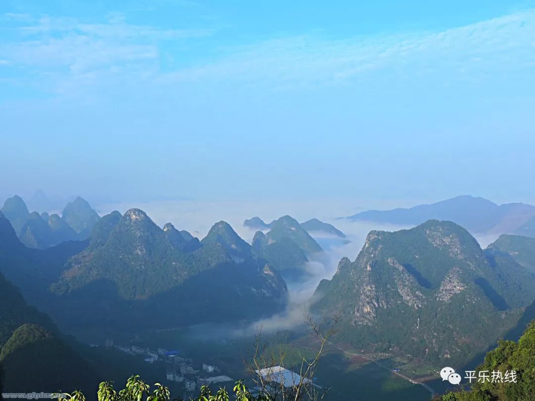 平乐风光|白云浮在青山外