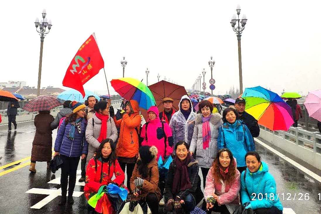 南京西祠胡同婚纱照_南京外景婚纱照