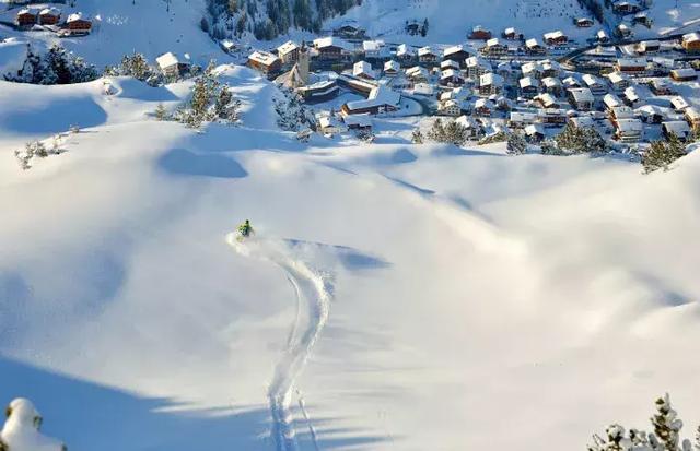 雷竞技RAYBET世界最奢侈的10个滑雪胜地“冰雪达人”的最爱(图21)