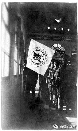 1911年11月27日,大汉四川军政府宣告成立,原四川咨议局议长蒲殿俊任